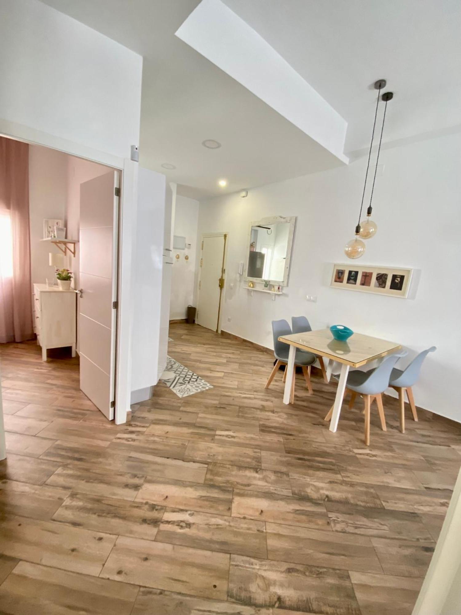 Apartamento 4Pax En Pleno Centro Alfalfa Siviglia Esterno foto